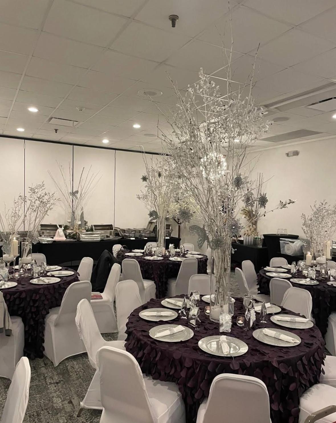 Ramada By Wyndham Newark/Wilmington Hotel Buitenkant foto